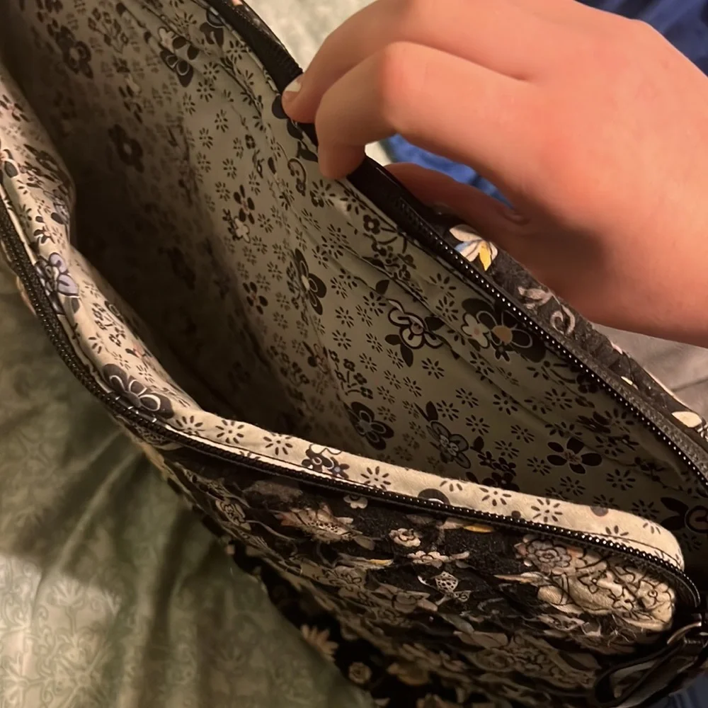 A Vera Bradley black and white laptop case